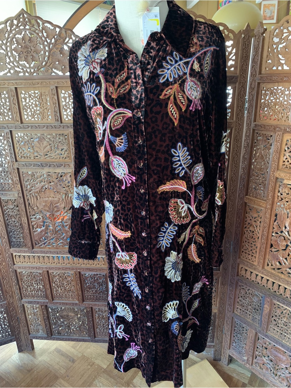 NWT Johnny Was Brown Velvet Embroidered Long-Sleeve Gineva Dress
